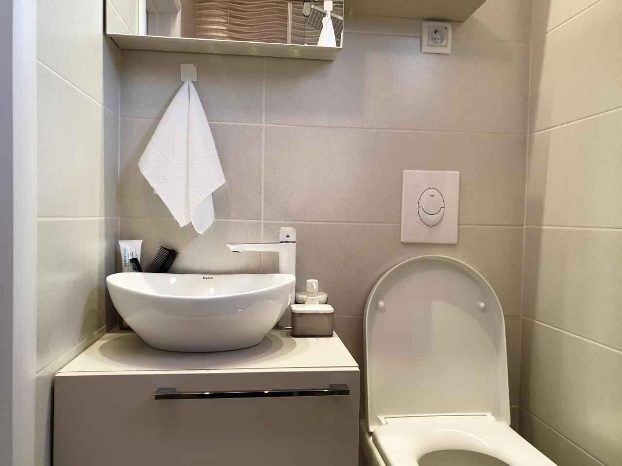 Apartment New Belgrade Home المظهر الخارجي الصورة