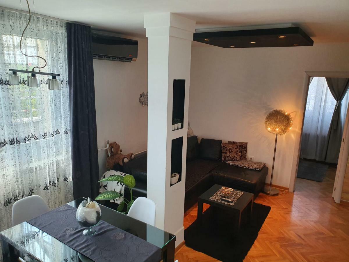 Apartment New Belgrade Home المظهر الخارجي الصورة