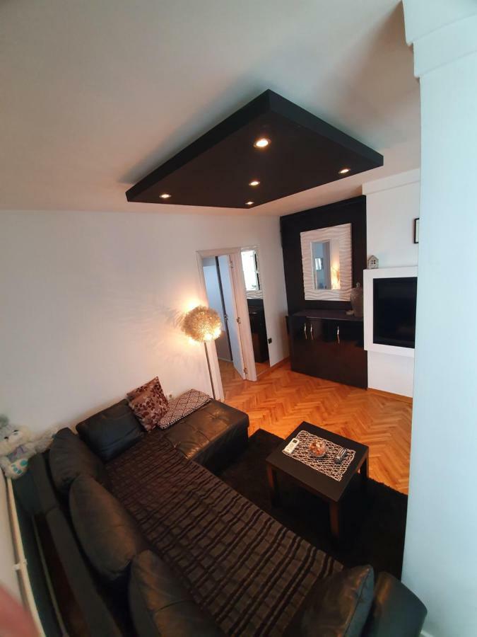Apartment New Belgrade Home المظهر الخارجي الصورة