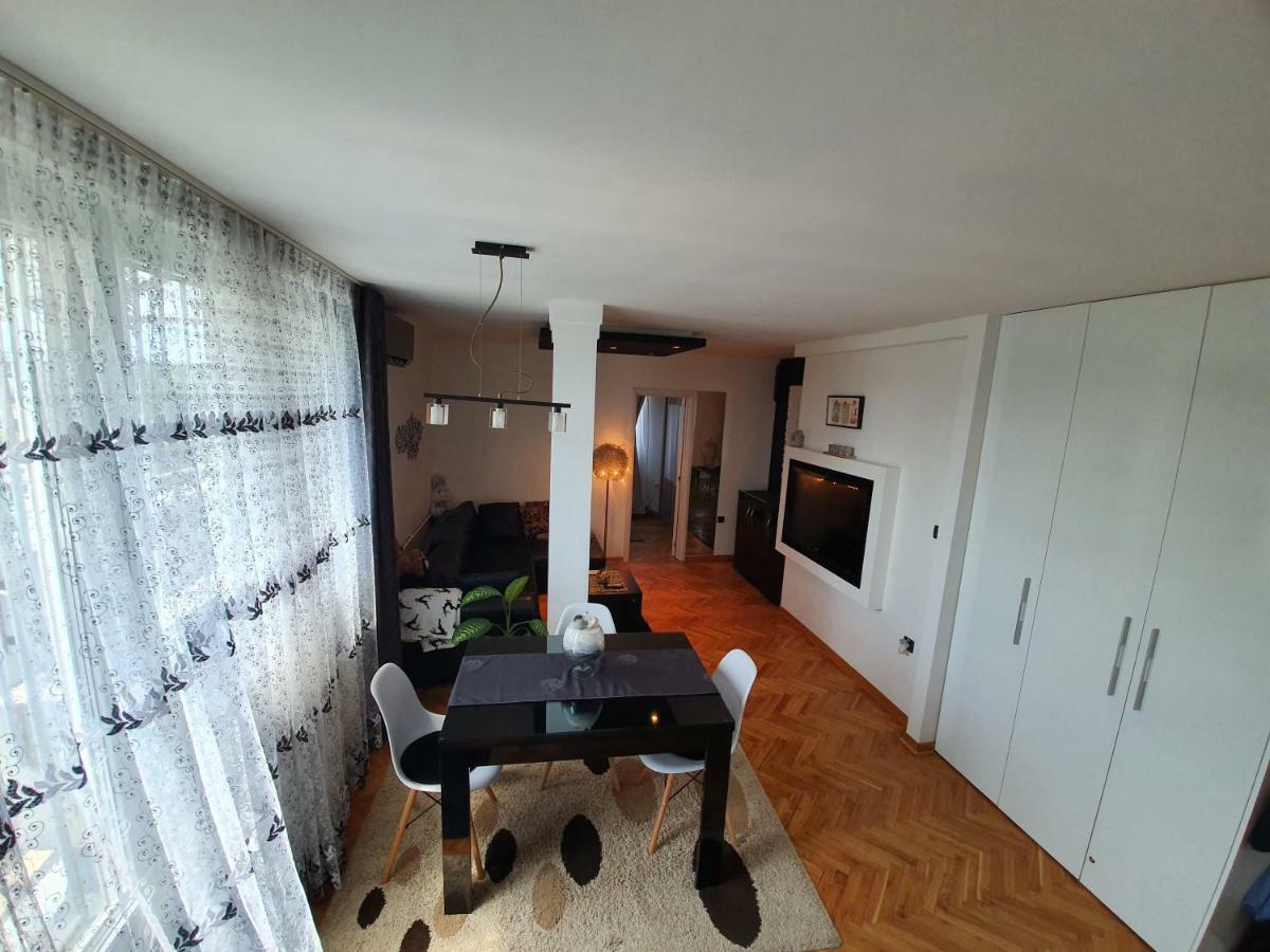 Apartment New Belgrade Home المظهر الخارجي الصورة